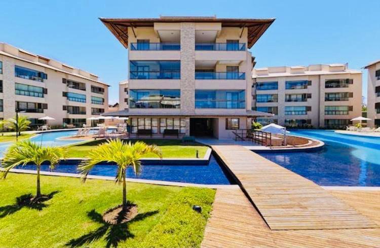 Ekoara Beira Mar Muro Alto